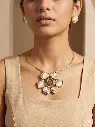 Mother Of Pearl Hasli Set(1).webp